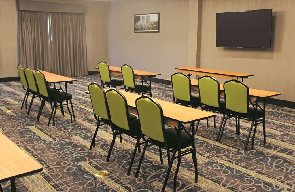 La Quinta By Wyndham West Memphis Hotel Facilities photo