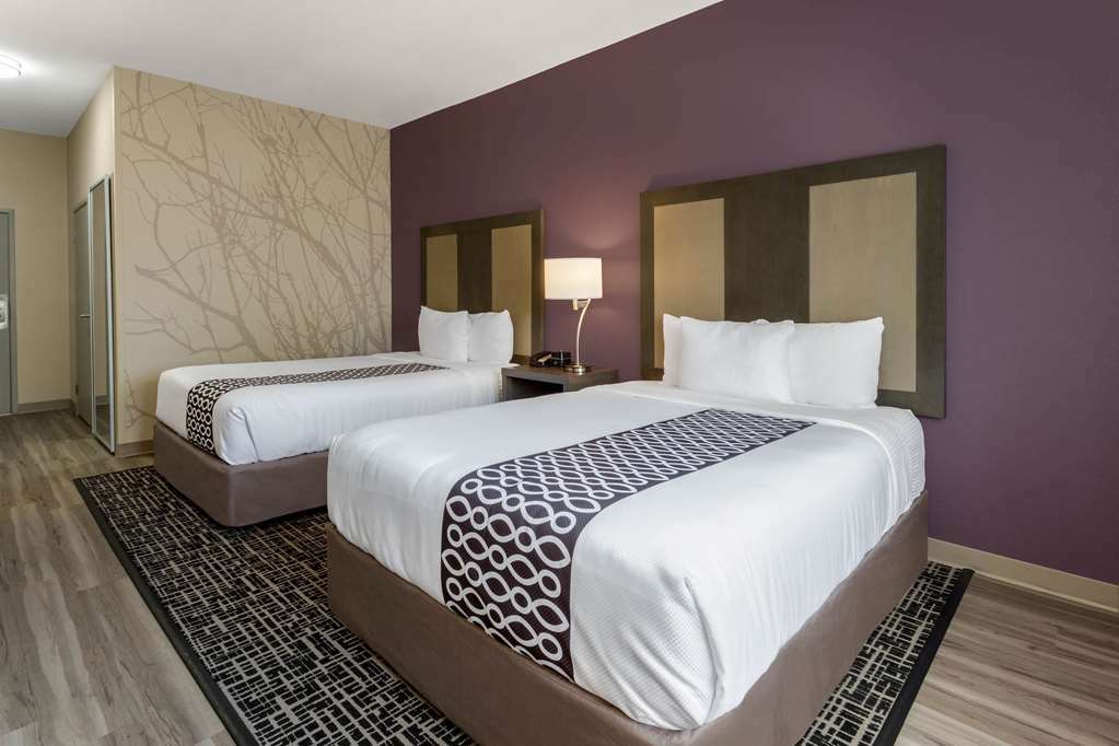 La Quinta By Wyndham West Memphis Hotel Room photo