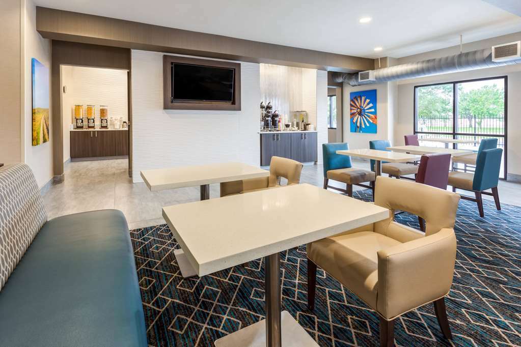 La Quinta By Wyndham West Memphis Hotel Facilities photo